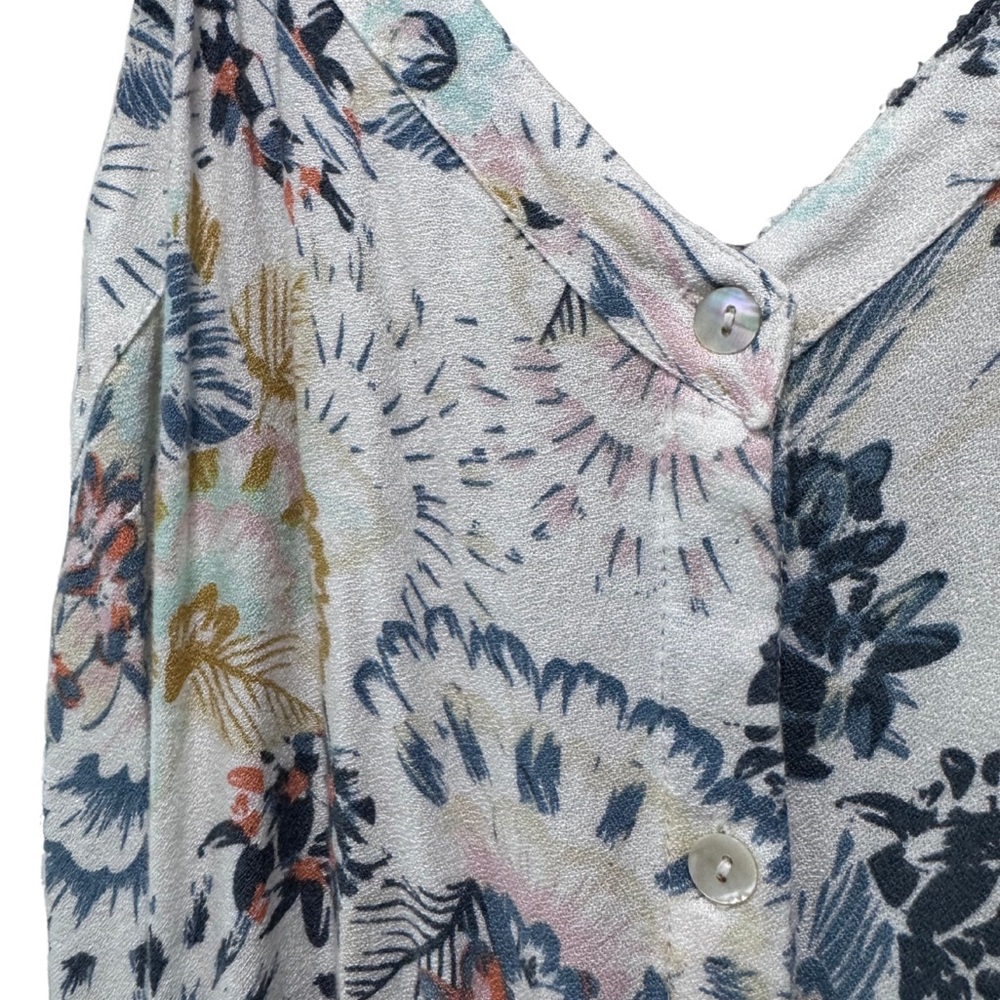 Roxy Floral Button-Up Blouse Tank - Picture 2 of 4
